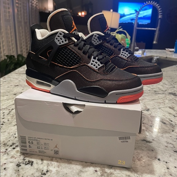 retro 4 womens starfish